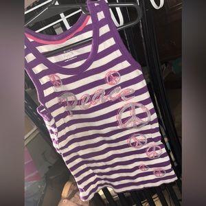 7 little girls tanks size 6